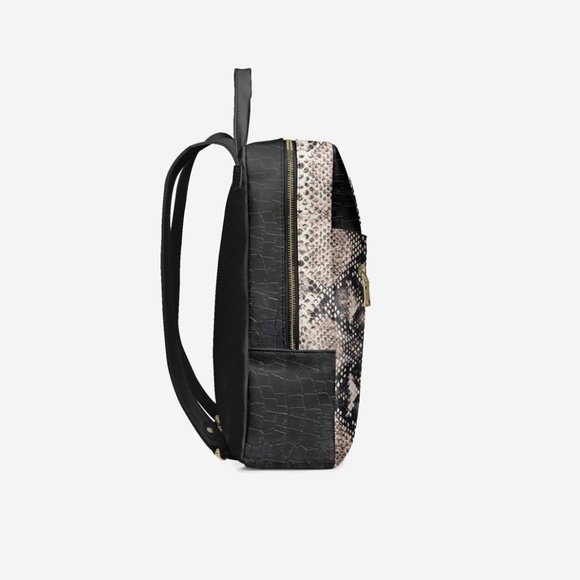 Barconia Back Pack - Picture 3 of 5